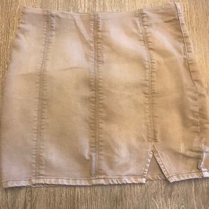 Short skirt